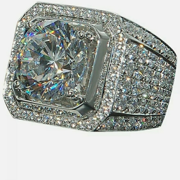 Round Cut White Sapphire Men's Diamond Ring - Picture 4 of 4